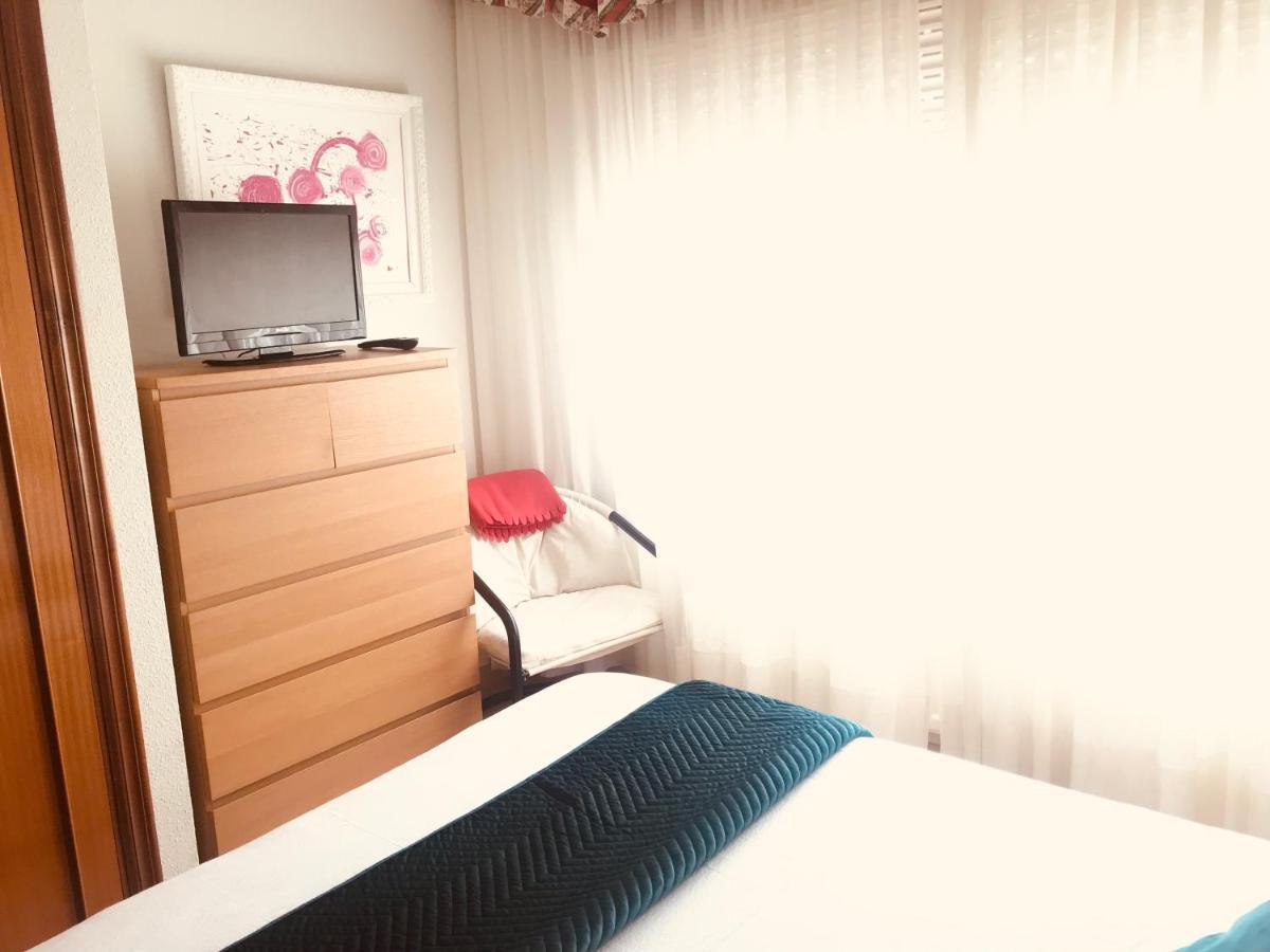 Apartamento Centrico En Monforte De Lemos - No Wifi - Parking Privado Экстерьер фото